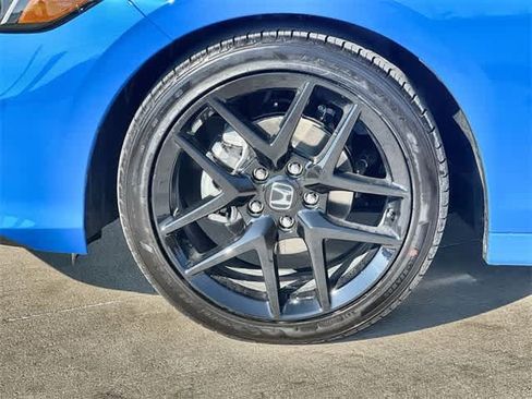 Certified 2026 Honda Civic Sport image 9