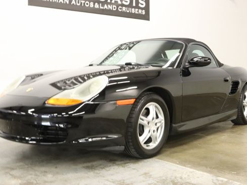 Used 2004 Porsche Boxster RWD image 2