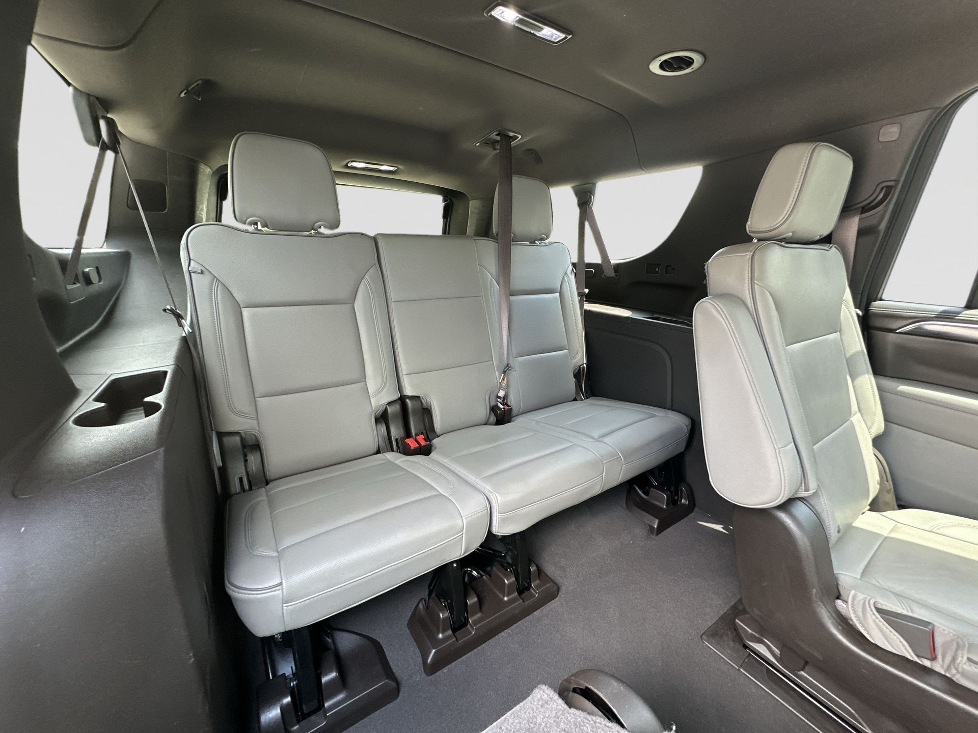 Certified 2022 GMC Yukon XL SLT w/ SLT Luxury Package RWD image 26