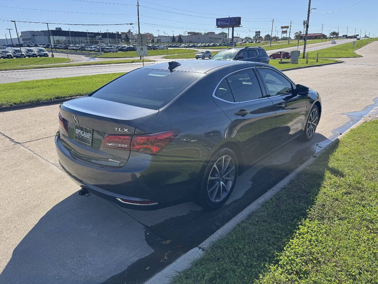 Used 2016 Acura TLX w/ Technology Package AWD/4WD image 5