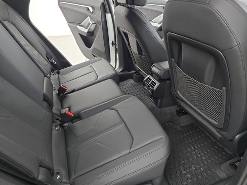 New 2025 Audi Q3 2.0T Premium image 11
