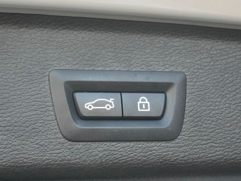 Used 2017 BMW X3 xDrive28i image 34