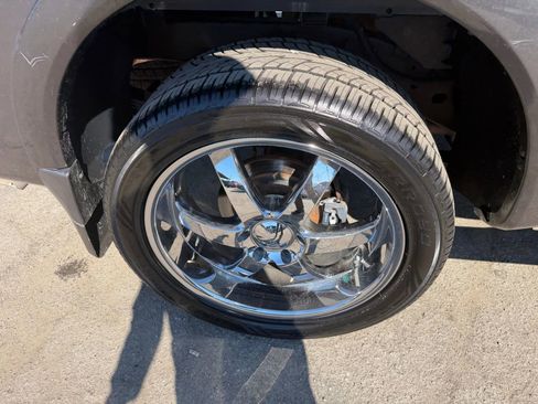 Used 2011 Nissan Titan SL w/ SL Max Utility Pkg image 31