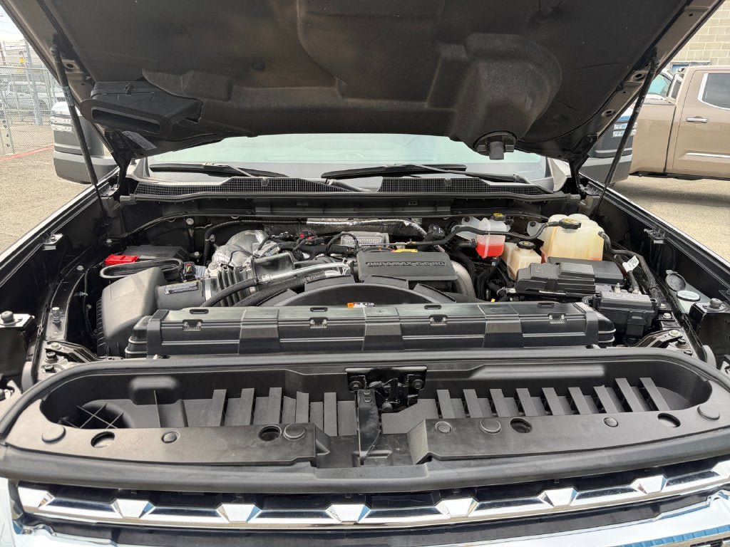 Used 2023 Chevrolet Silverado 2500 LTZ w/ LTZ Plus Package AWD/4WD image 29