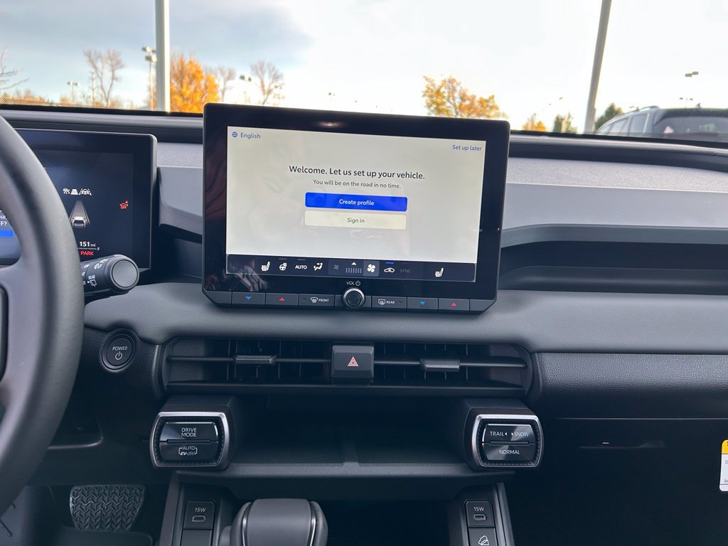 Used 2026 Toyota RAV4 SE w/ Weather Package AWD/4WD image 16