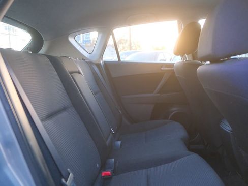 Used 2013 MAZDA MAZDA3 i Touring image 29