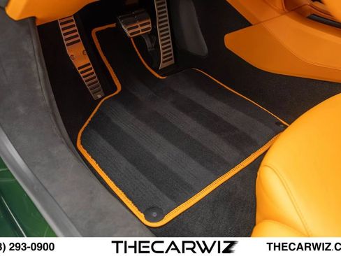 Used 2024 Lamborghini Huracan Tecnica RWD image 65