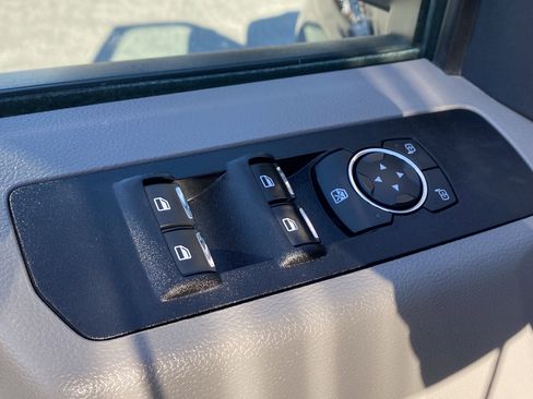 Used 2022 Ford F250 XLT image 18