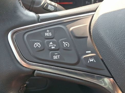 Certified 2024 Chevrolet Equinox LT w/ LPO, Floor Liner Package FWD image 21