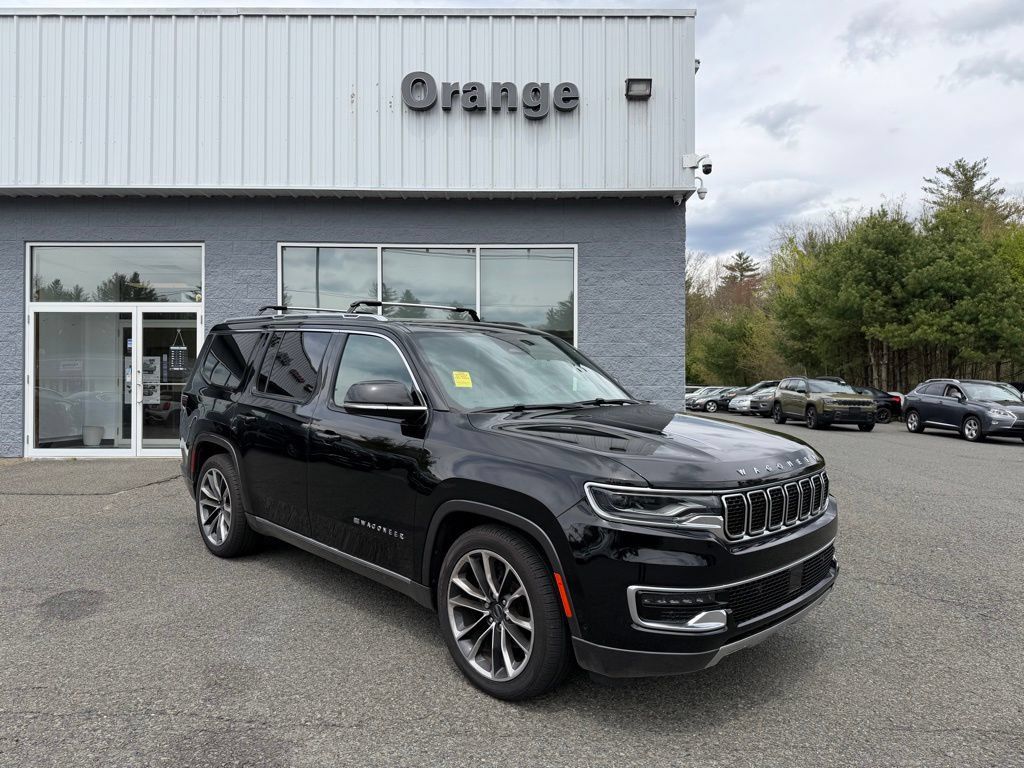 Used 2022 Jeep Wagoneer Series III w/ Premium Group I AWD/4WD image 10