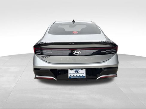 New 2026 Hyundai Sonata SEL image 8