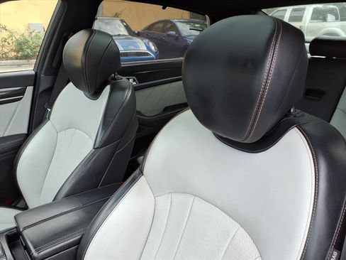 Used 2019 Genesis G80 3.3T Sport image 14