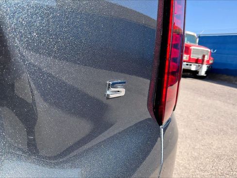 Used 2021 Kia Sorento S image 9