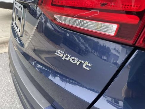 Used 2017 Hyundai Santa Fe Sport FWD image 8
