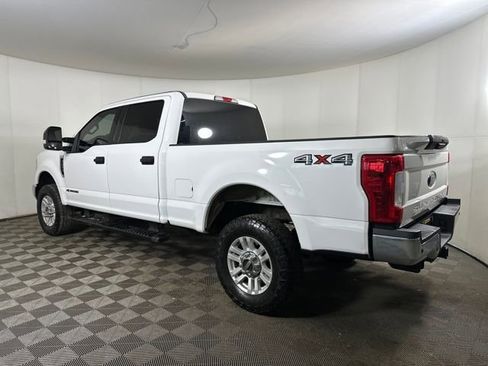 Used 2017 Ford F250 XLT image 5
