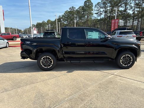 New 2026 Toyota Tacoma TRD Sport image 8
