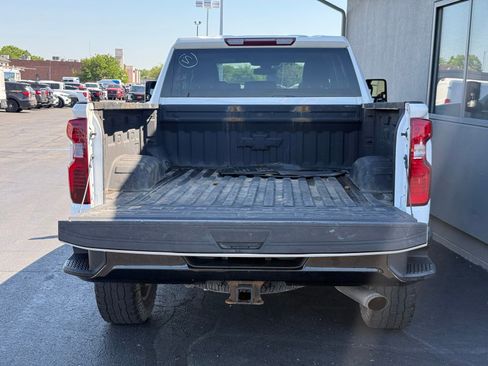 Used 2022 Chevrolet Silverado 2500 Custom w/ Custom Value Package AWD/4WD image 37