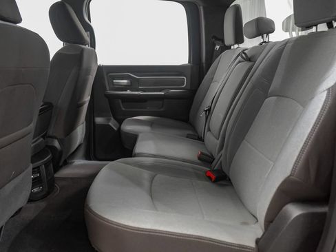 Used 2022 RAM 2500 Big Horn w/ Level 1 Equipment Group AWD/4WD image 40