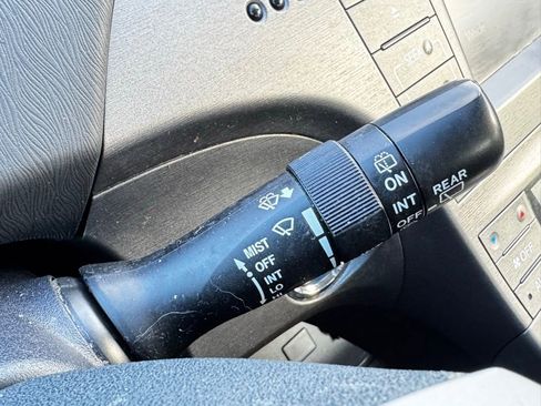 Used 2012 Toyota Prius Two image 25