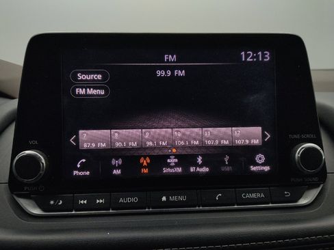 Used 2021 Nissan Rogue S FWD image 25