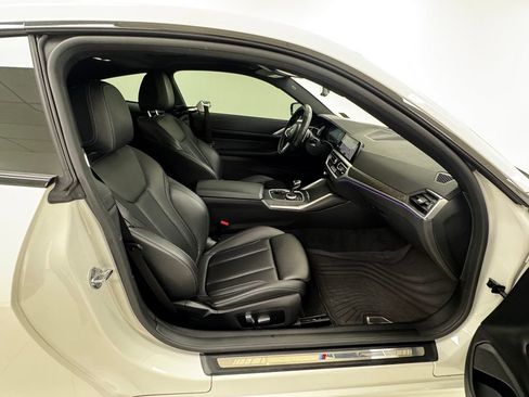 Used 2022 BMW 430i xDrive Coupe w/ M Sport Package image 14