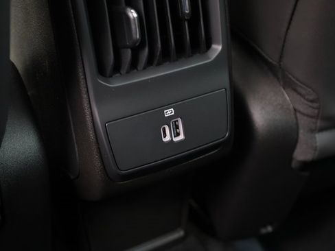 New 2025 Alfa Romeo Tonale Veloce w/ Premium Package image 29