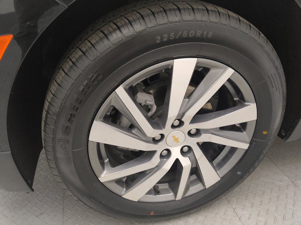 Used 2022 Chevrolet Equinox LT FWD image 31