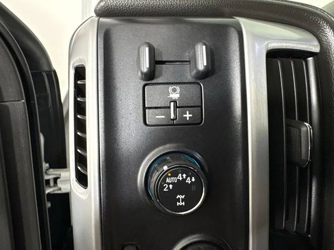 Used 2018 GMC Sierra 1500 SLT AWD/4WD image 21