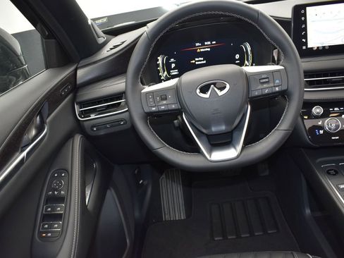 Used 2026 INFINITI QX60 Autograph w/ Dark Cargo Package image 34