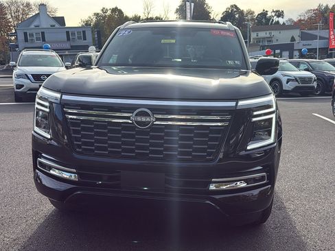 Certified 2025 Nissan Armada Platinum w/ Convenience Package image 2