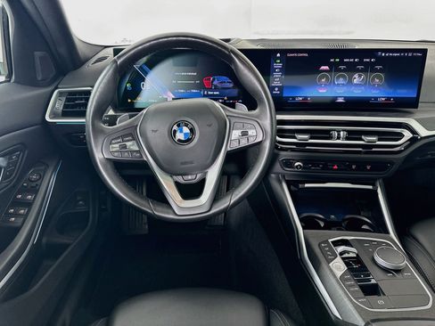 Used 2023 BMW 330i xDrive Sedan w/ Premium Package AWD/4WD image 15