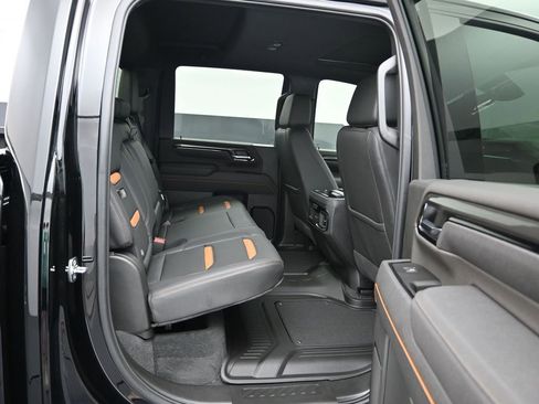 Certified 2025 GMC Sierra 2500 AT4 w/ AT4 Premium Plus Package image 30