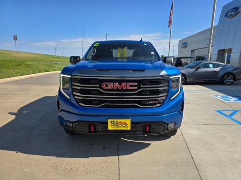 Used 2022 GMC Sierra 1500 AT4 AWD/4WD image 12