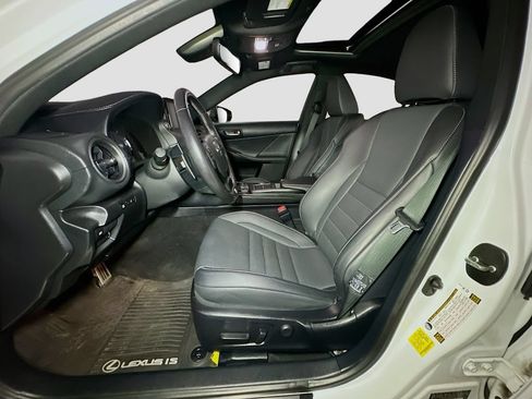 Used 2022 Lexus IS 350 F Sport AWD/4WD image 20