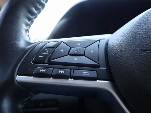 Used 2022 Nissan Sentra SV image 26