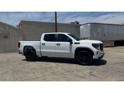 Used 2026 GMC Sierra 1500 Pro w/ Graphite Edition RWD image 4