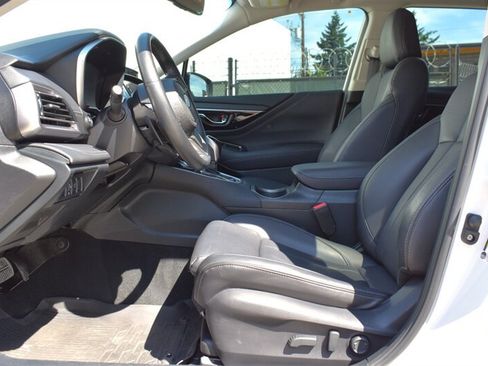 Used 2022 Subaru Outback Limited XT w/ Popular Package #2 AWD/4WD image 10