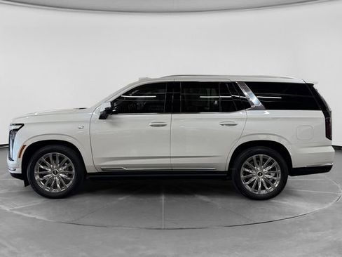 Used 2025 Cadillac Escalade Premium Luxury w/ Touring Package AWD/4WD image 6