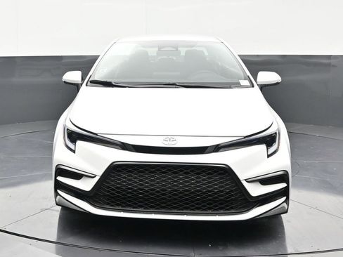 Used 2025 Toyota Corolla SE FWD image 8