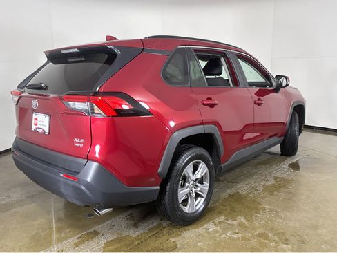 Used 2025 Toyota RAV4 XLE image 22