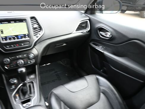 Used 2023 Jeep Cherokee Altitude Lux image 22