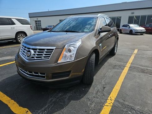 Used 2015 Cadillac SRX Luxury w/ Driver Awareness Package image 2