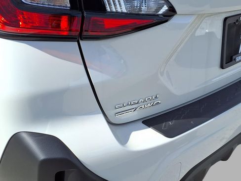 Certified 2025 Subaru Crosstrek 2.0i Premium image 27