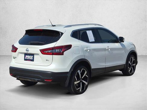 Used 2021 Nissan Rogue Sport SL w/ Premium Package FWD image 5
