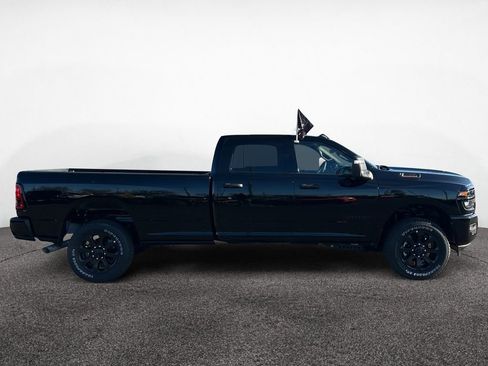 New 2026 RAM 2500 Big Horn AWD/4WD image 6