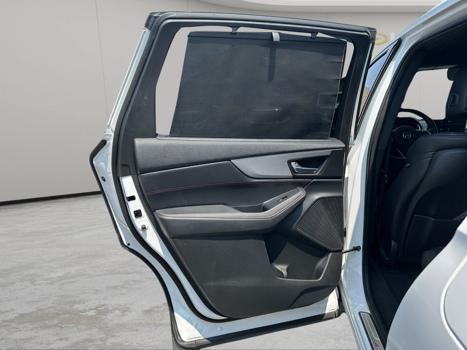 Used 2023 Acura MDX A-Spec AWD/4WD image 15