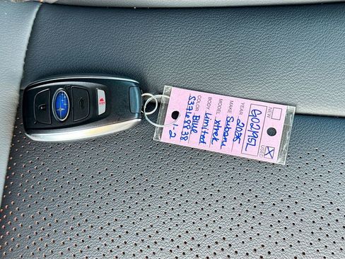 Certified 2025 Subaru Crosstrek 2.5i Limited w/ Crosstrek Mirror Package image 41