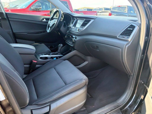 Used 2018 Hyundai Tucson Value AWD/4WD image 9