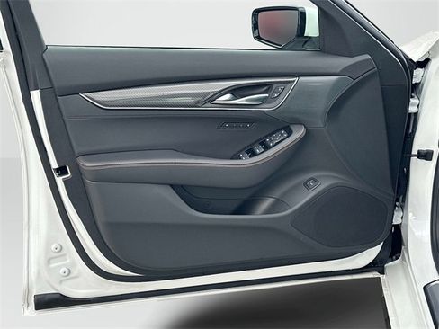Used 2025 Cadillac CT5 Sport w/ Technology Package image 13