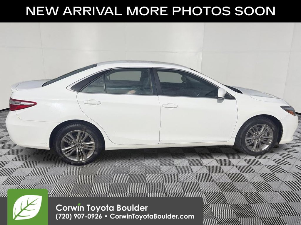Used 2016 Toyota Camry SE FWD image 9